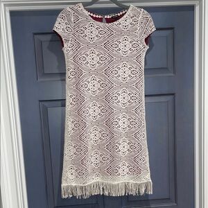 Girls Zunie Dress Ivory Lace over Burgundy
Lining Finge Hem Sz 16